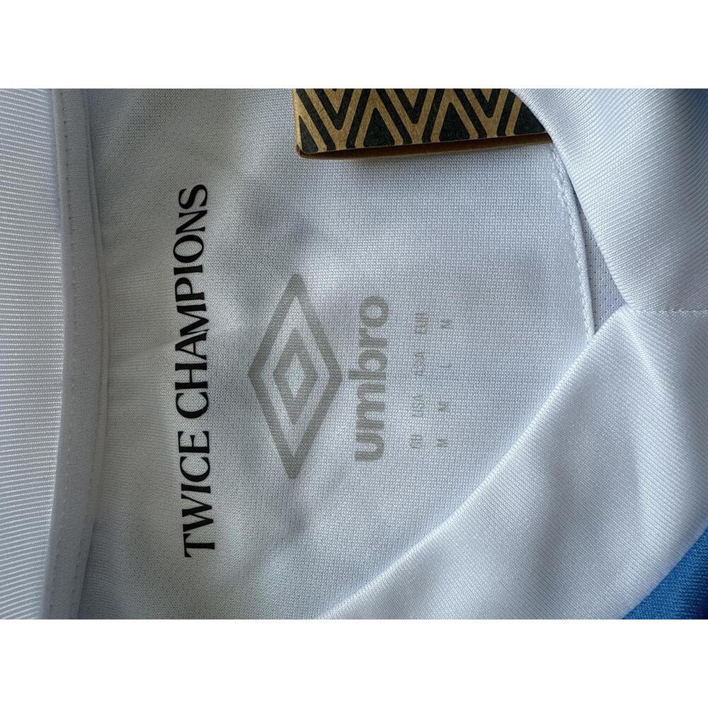 Huddersfield Town Men's Football Jersey by Umbro NWT Men’s Medium - Picture 3 of 6
